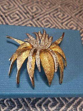 Vintage Polcini (Ledo) Flower Brooch, Silver/Gold Tone w/ Rhinestones